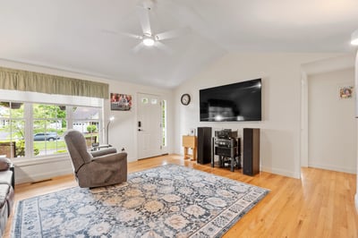22 Dixon Drive, Litchfield, NH