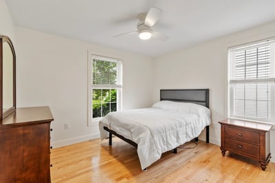 22 Dixon Drive, Litchfield, NH