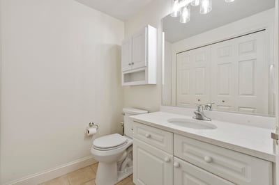 22 Dixon Drive, Litchfield, NH