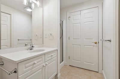 22 Dixon Drive, Litchfield, NH