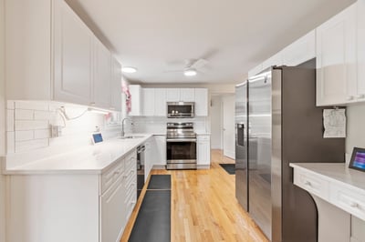 22 Dixon Drive, Litchfield, NH