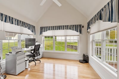 22 Dixon Drive, Litchfield, NH