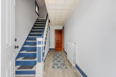 98 Vine St, Nashua, NH