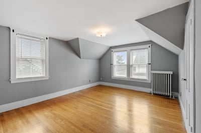 98 Vine St, Nashua, NH