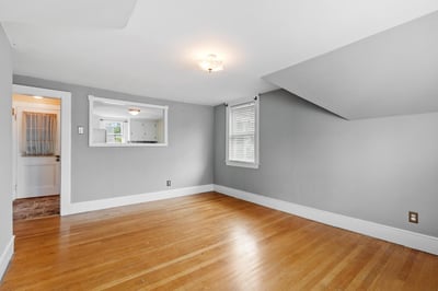 98 Vine St, Nashua, NH