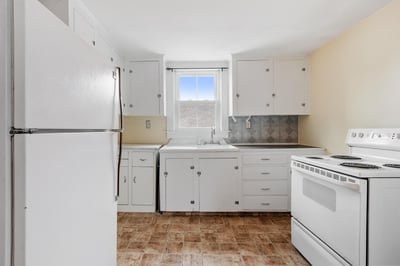 98 Vine St, Nashua, NH