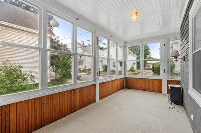 98 Vine St, Nashua, NH