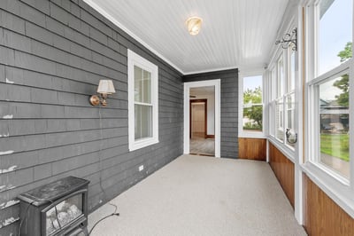 98 Vine St, Nashua, NH