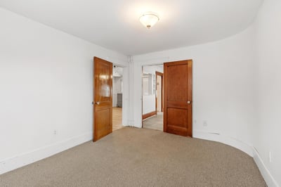 98 Vine St, Nashua, NH