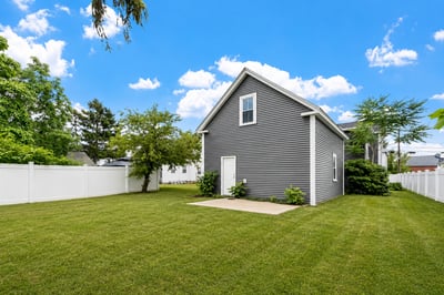 98 Vine St, Nashua, NH