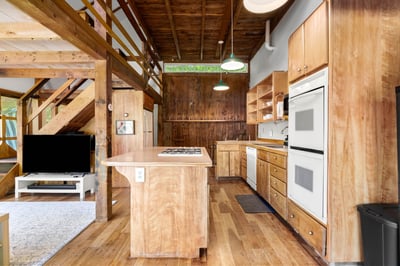 139 Old Country Road, New Ipswich, NH