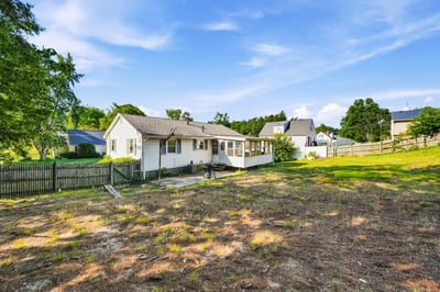 21 Carmine Rd, Nashua, NH