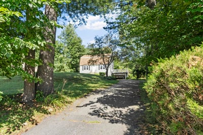 4 Maureen Circle, Londonderry, NH