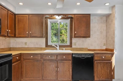 4 Maureen Circle, Londonderry, NH