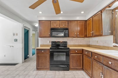 4 Maureen Circle, Londonderry, NH