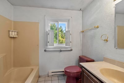 4 Maureen Circle, Londonderry, NH