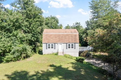 4 Maureen Circle, Londonderry, NH