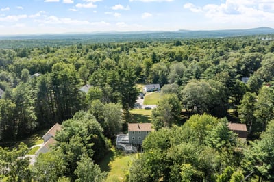 4 Maureen Circle, Londonderry, NH