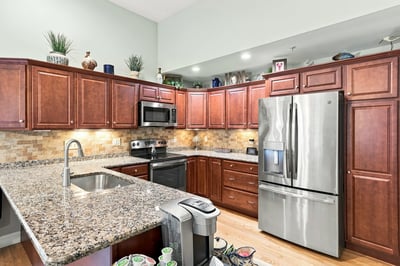 15 Tiffany Circle, Hudson, NH