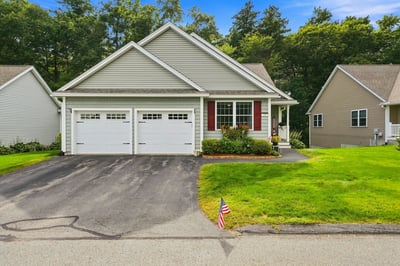 15 Tiffany Circle, Hudson, NH
