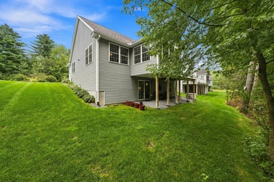 15 Tiffany Circle, Hudson, NH