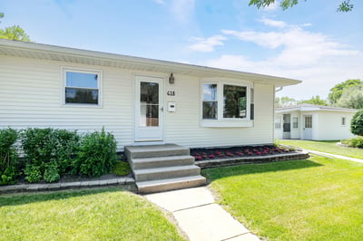 618 5th St SE, East Grand Forks, MN