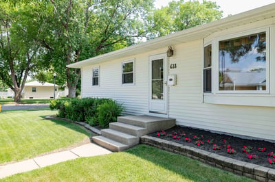 618 5th St SE, East Grand Forks, MN