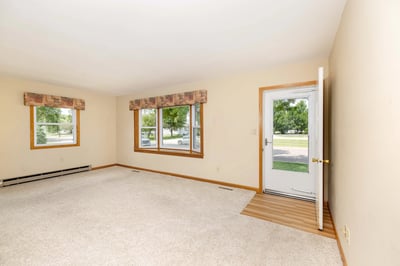 618 5th St SE, East Grand Forks, MN