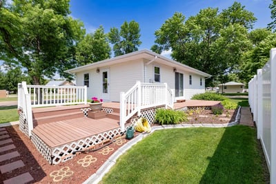 618 5th St SE, East Grand Forks, MN