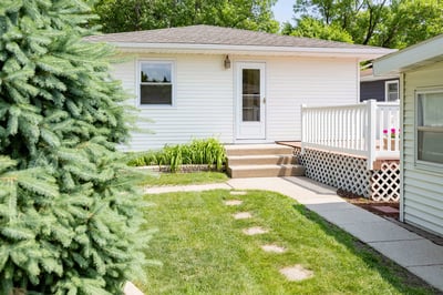 618 5th St SE, East Grand Forks, MN