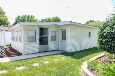 618 5th St SE, East Grand Forks, MN