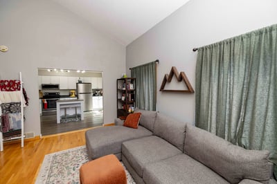 22 VAIL Circle, Grand Forks, ND