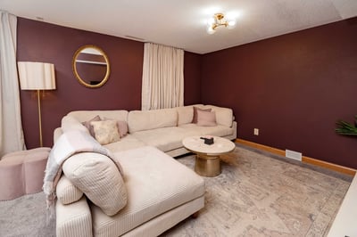22 VAIL Circle, Grand Forks, ND