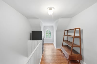 15715 Avery Rd, Rockville, MD