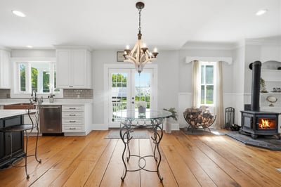 15715 Avery Rd, Rockville, MD