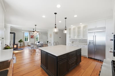 15715 Avery Rd, Rockville, MD