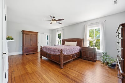 15715 Avery Rd, Rockville, MD