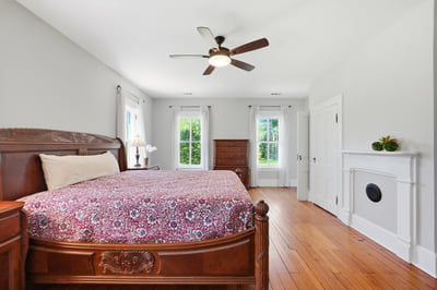 15715 Avery Rd, Rockville, MD