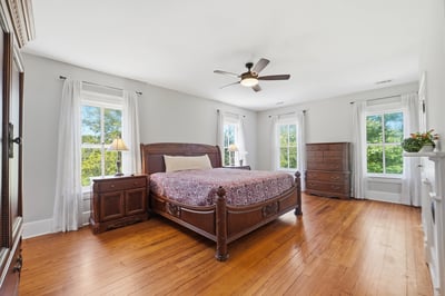 15715 Avery Rd, Rockville, MD
