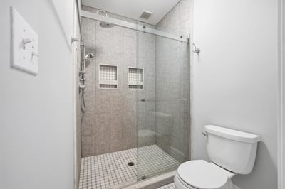 15715 Avery Rd, Rockville, MD