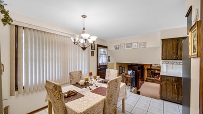 544 Thornwood Dr, South Holland, IL
