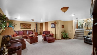 544 Thornwood Dr, South Holland, IL