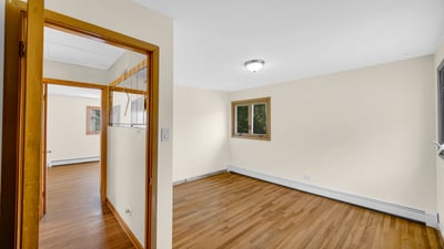 9236 S Karlov Ave, Oak Lawn, IL