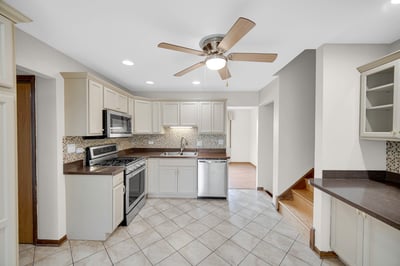16424 Maplewood Ct, Tinley Park, IL