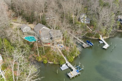 593 Glebe Road, Irvington, VA