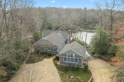 593 Glebe Road, Irvington, VA