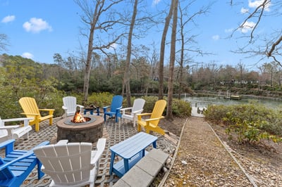 593 Glebe Road, Irvington, VA