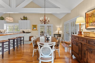 593 Glebe Road, Irvington, VA