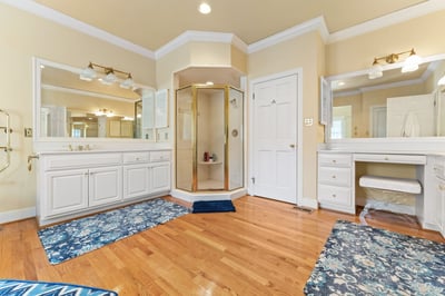 593 Glebe Road, Irvington, VA
