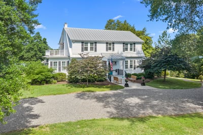 792 King Carter Drive, Irvington, VA